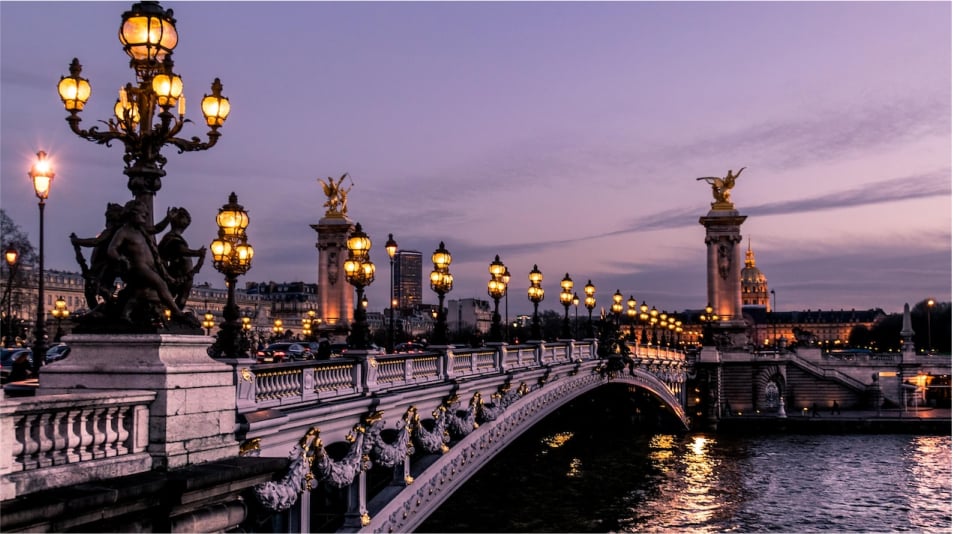 Bridge in Paris